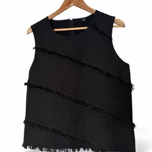Women’s Black Sleeveless Fringe Top Size Large.